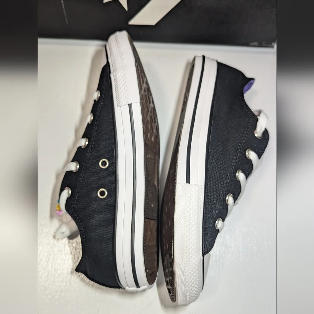 Converse Chuck Taylor All Star Multi-Tongue Low Sneaker Size 3.0